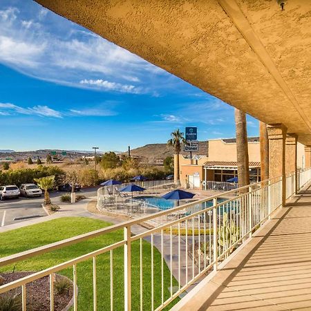 Clarion Suites St George - Convention Center Area Сейнт Джордж Екстериор снимка