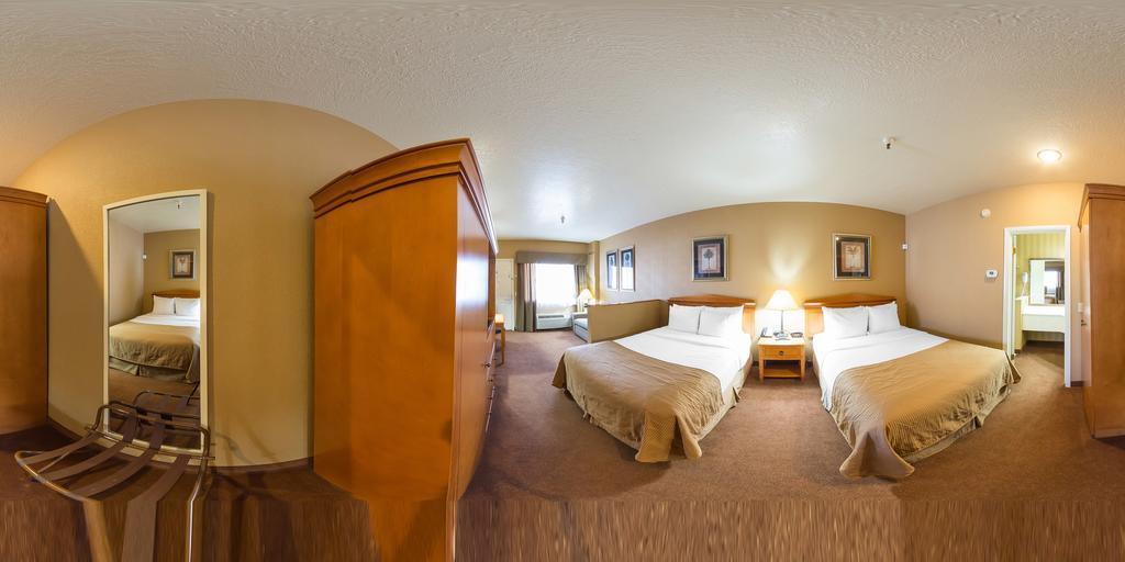 Clarion Suites St George - Convention Center Area Сейнт Джордж Екстериор снимка