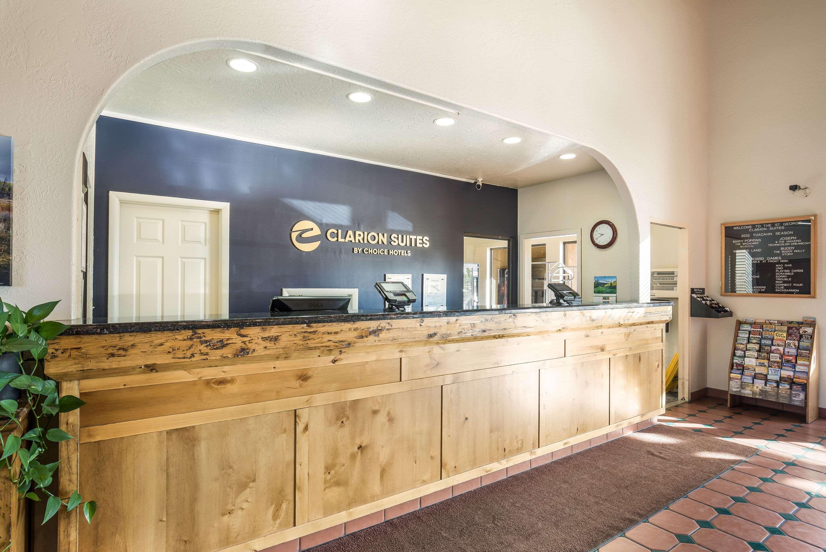 Clarion Suites St George - Convention Center Area Сейнт Джордж Екстериор снимка