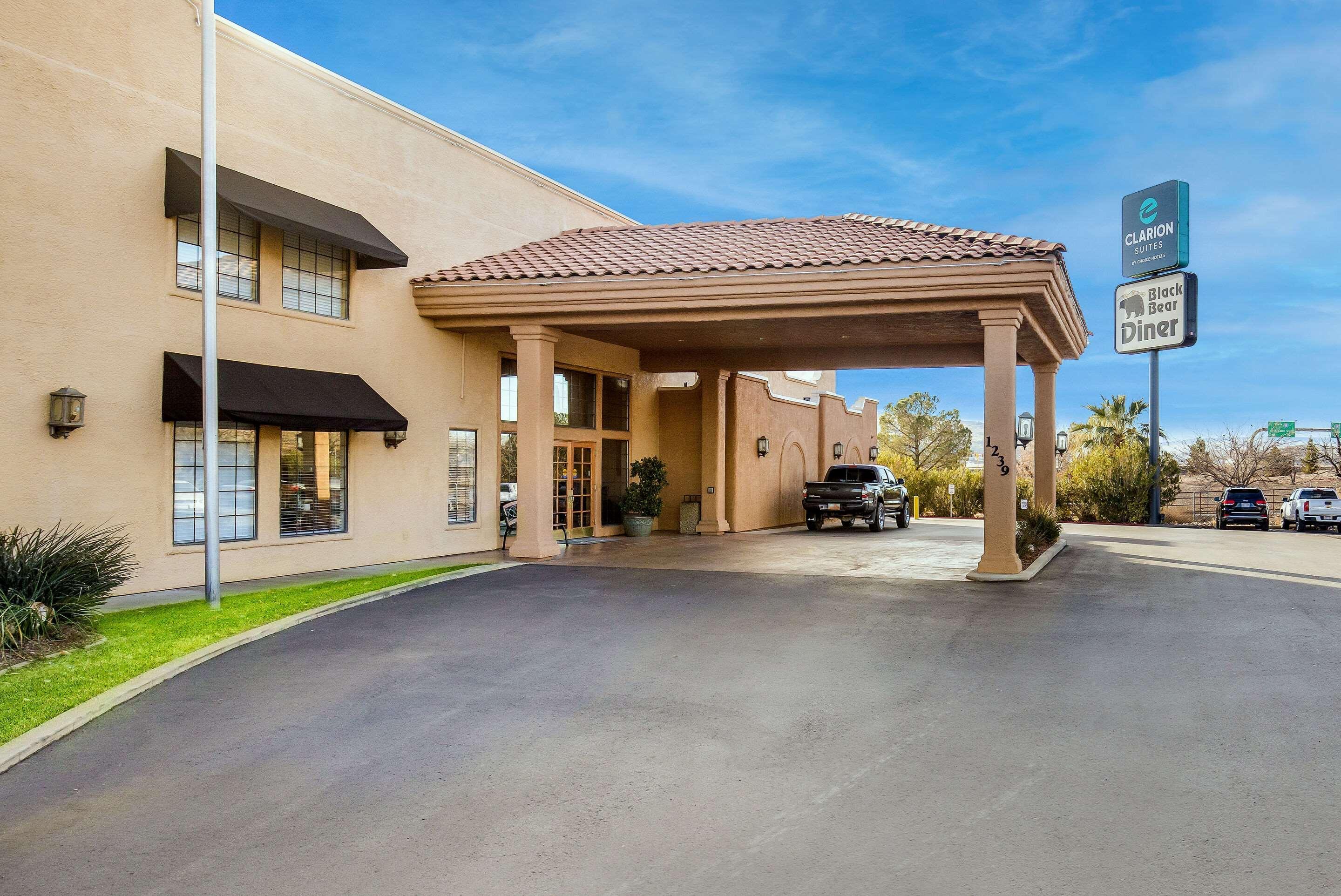 Clarion Suites St George - Convention Center Area Сейнт Джордж Екстериор снимка